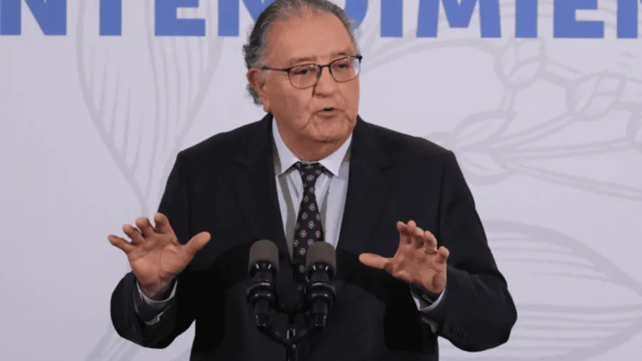Huenchumilla reconoce el problema que enfrenta la Democracia Cristiana: “Subsistir como partido”
