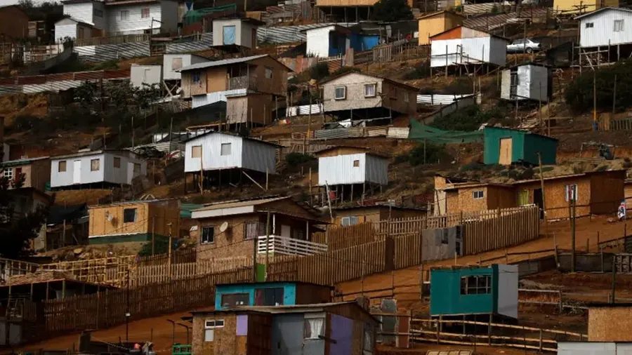 La Megatoma en Cerro Centinela: ¿Desalojo o Solución a la Vista?